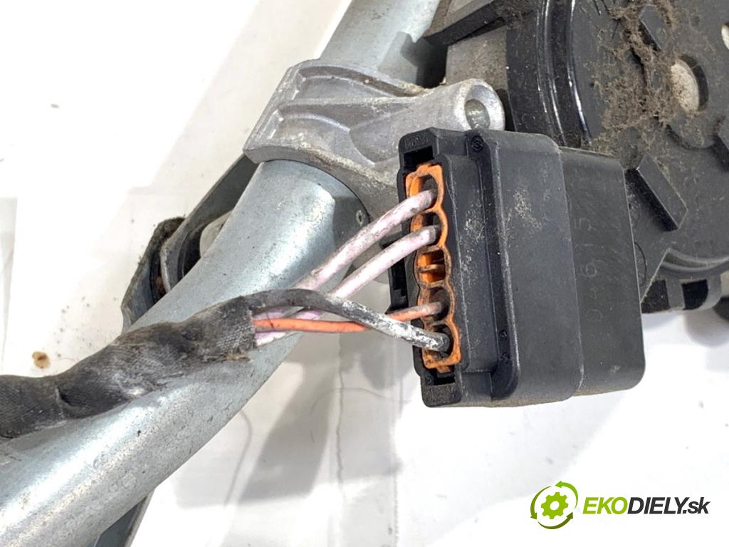 RENAULT MEGANE III liftback 2015 70 kW 1.5 dCi (BZ1G, BZ1W, BZ0R) 1461 Mechanizmus stieračov predný  (Motorček stieračov predný)