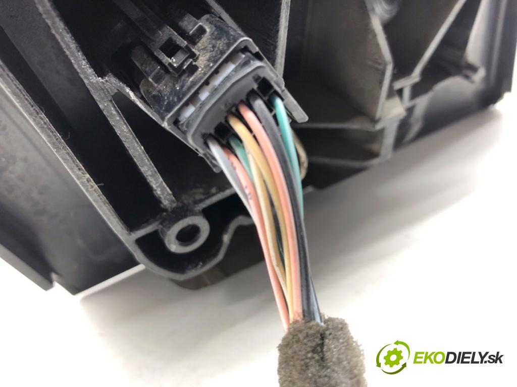 RENAULT MEGANE III liftback 2015 70 kW 1.5 dCi (BZ1G, BZ1W, BZ0R) 1461 Spätné zrkadlo ľavy