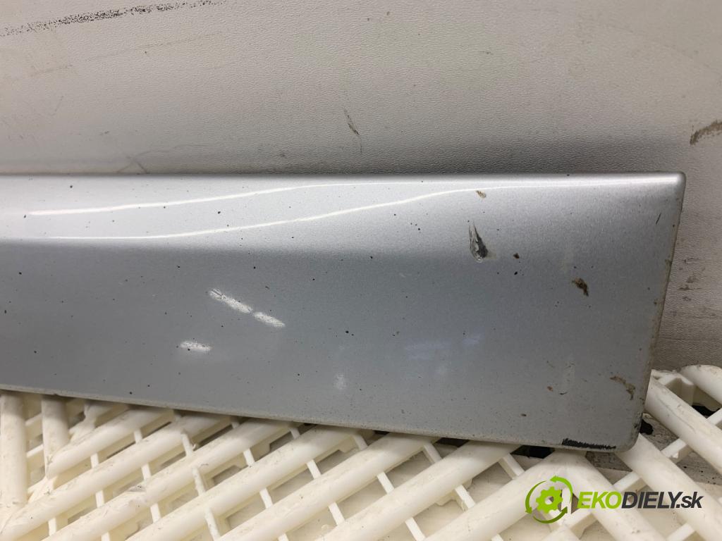 RENAULT MEGANE III liftback 2015 70 kW 1.5 dCi (BZ1G, BZ1W, BZ0R) 1461 lišta dveře pravý přední část 801861830R