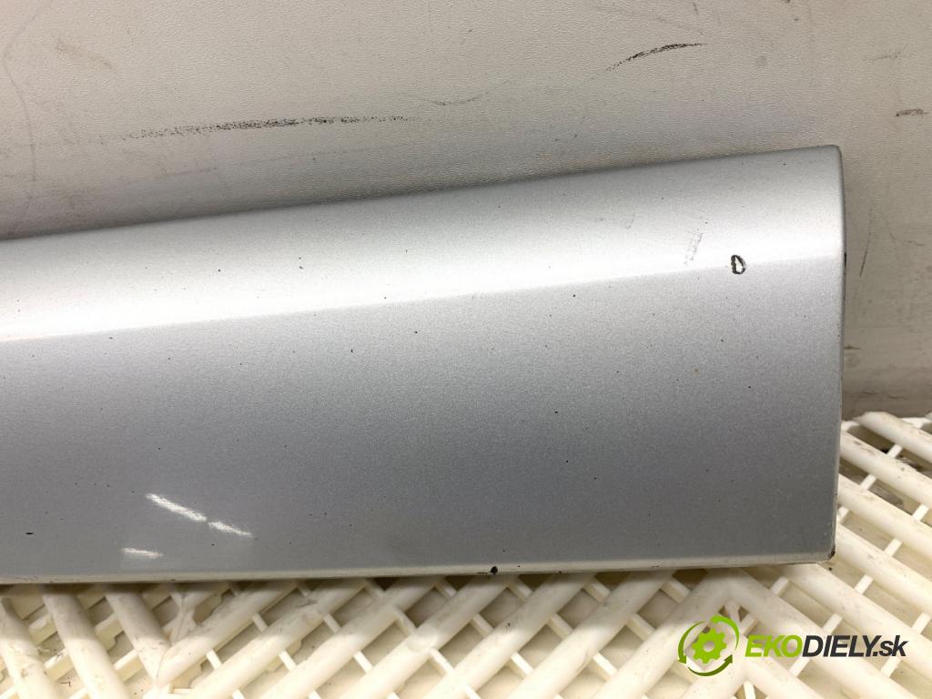 RENAULT MEGANE III liftback 2015 70 kW 1.5 dCi (BZ1G, BZ1W, BZ0R) 1461 lišta dveře levý přední část 808776304R