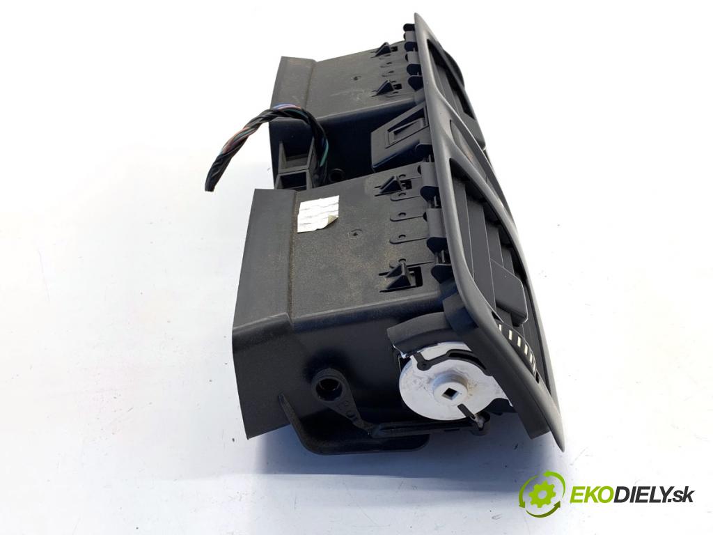 RENAULT MEGANE III liftback 2015 70 kW 1.5 dCi (BZ1G, BZ1W, BZ0R) 1461 mří topení přední část střední