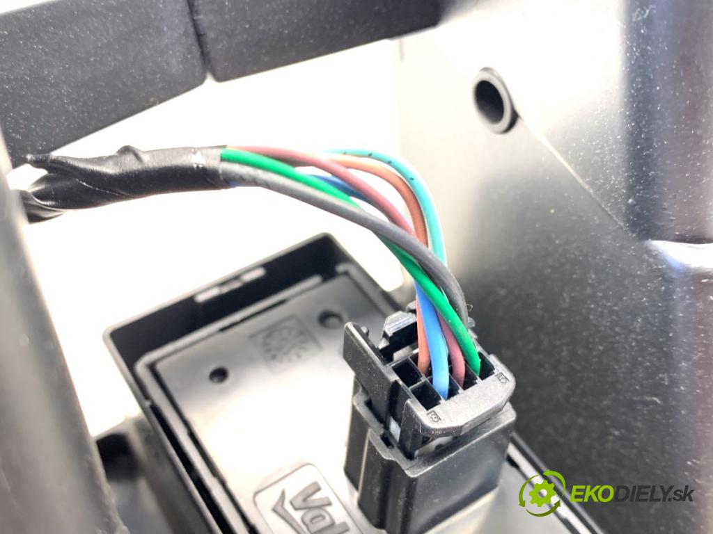 RENAULT MEGANE III liftback 2015 70 kW 1.5 dCi (BZ1G, BZ1W, BZ0R) 1461 mří topení přední část střední