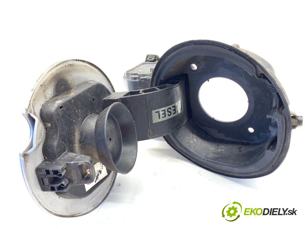 RENAULT MEGANE III liftback 2015 70 kW 1.5 dCi (BZ1G, BZ1W, BZ0R) 1461 Dvierka nádrže paliva 781200005R (Kľučka dverí ostatné)