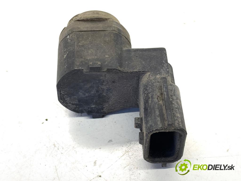 RENAULT MEGANE III liftback 2015 70 kW 1.5 dCi (BZ1G, BZ1W, BZ0R) 1461 Snímač PDC 284428691R