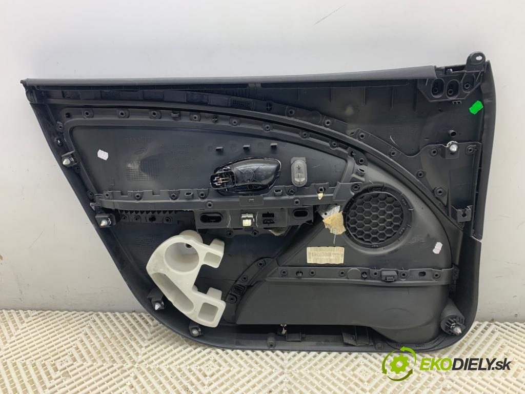 RENAULT MEGANE III liftback 2015 70 kW 1.5 dCi (BZ1G, BZ1W, BZ0R) 1461 čalúnenie Dvere pravy predný