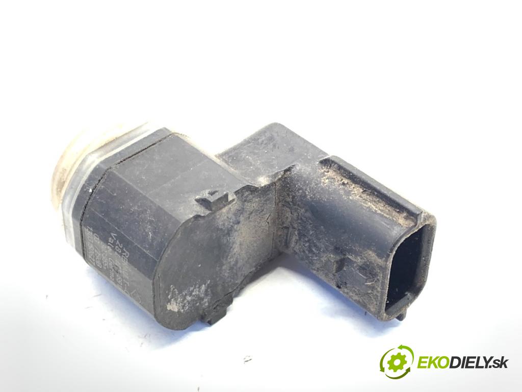 RENAULT MEGANE III liftback 2015 70 kW 1.5 dCi (BZ1G, BZ1W, BZ0R) 1461 Snímač PDC 284428691R