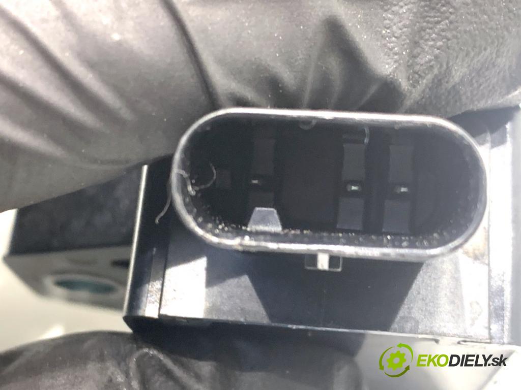 HYUNDAI i30  2024 71 kW 1.5 DPI   (1498 ccm / 71 kW / 97 KM) 1498 Cievka zapaľovacia 27301-08000 (Zapaľovacia cievka)