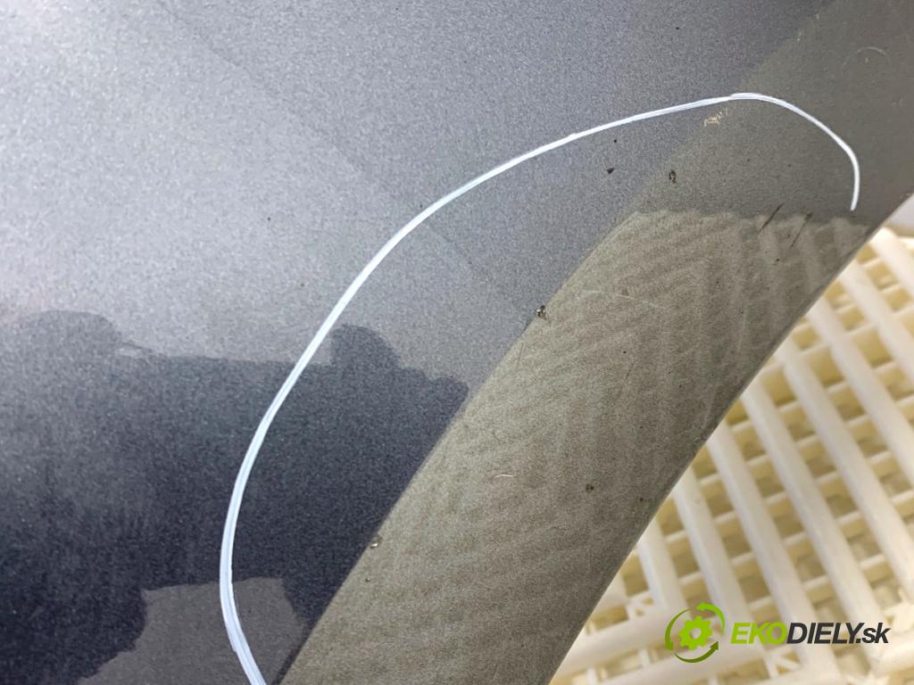 SEAT LEON III liftback 2017 132 kW 1.8 TSI 1798 Nárazník zad LX7R (Kľučka dverí ostatné)