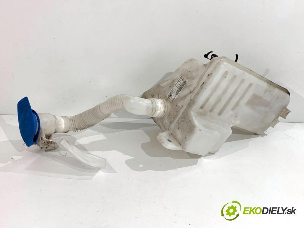 SEAT LEON III liftback 2017 132 kW 1.8 TSI 1798 Nádržka ostrekovačov 5Q0955448AT