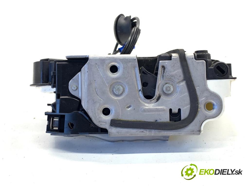 SEAT LEON III liftback 2017 132 kW 1.8 TSI 1798 zámok Dvere pravy zad 5K4839016AG