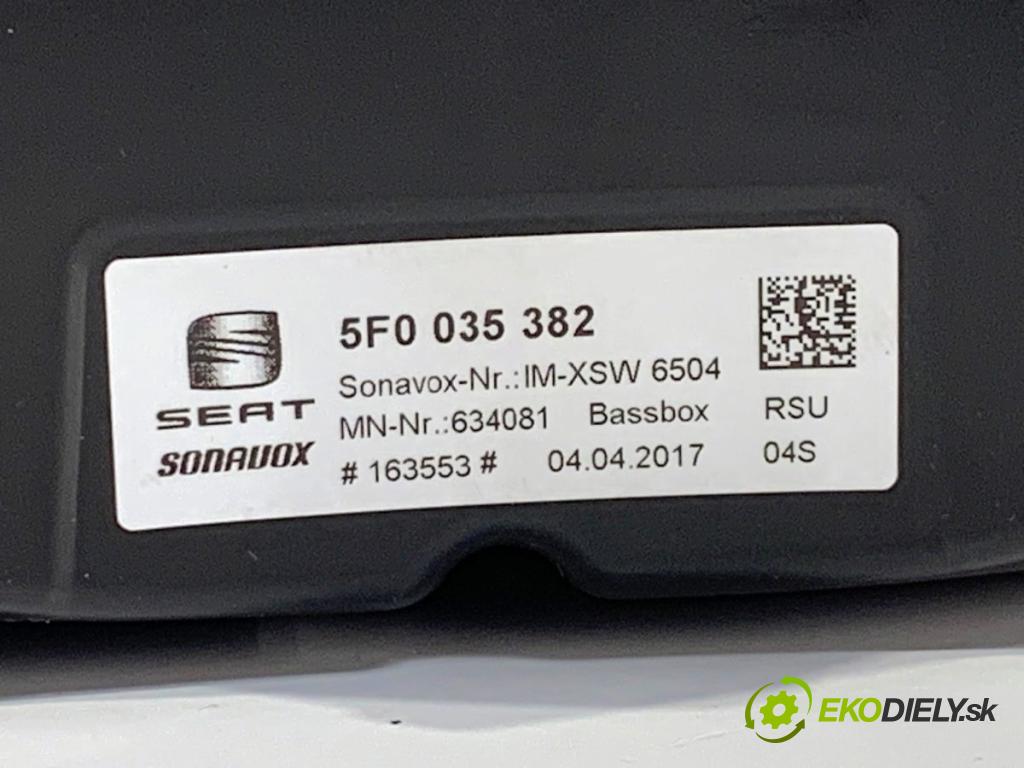 SEAT LEON III liftback 2017 132 kW 1.8 TSI 1798 subwoofer 5F0035382 (Audio zariadenie)