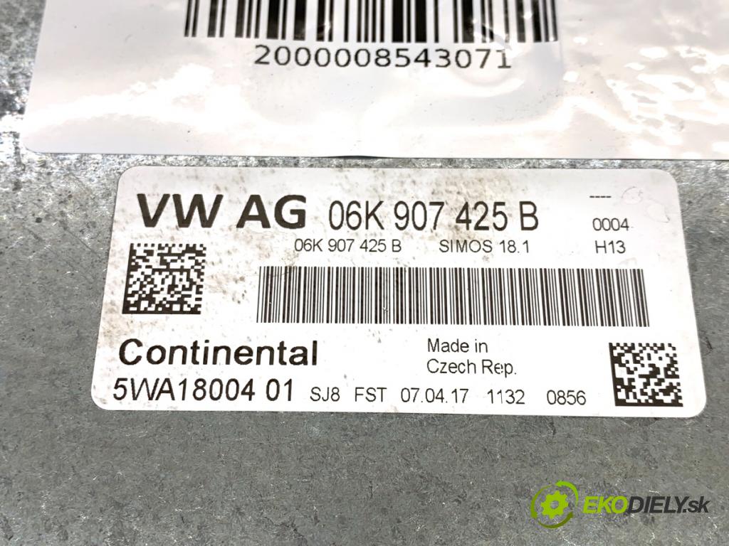 SEAT LEON III liftback 2017 132 kW 1.8 TSI 1798 riadiaca jednotka Motor 06K907425B (Riadiaca jednotka)