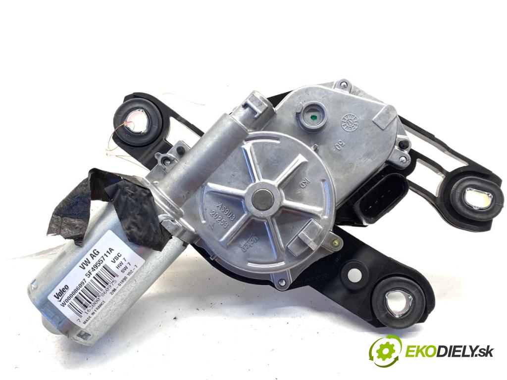 SEAT LEON III liftback 2017 132 kW 1.8 TSI 1798 motor stěračů zadní část 5F4955711A