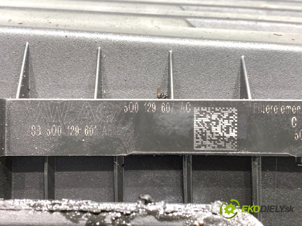 SEAT LEON III liftback 2017 132 kW 1.8 TSI 1798 Obal filtra vzduchu 5Q0129607AC (Obal vzduchového filtra)