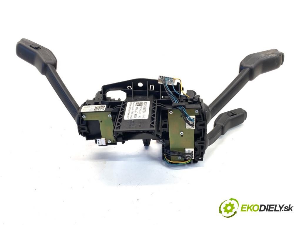 SEAT LEON III liftback 2017 132 kW 1.8 TSI 1798 přepínač kombinovaný 5Q0953507JA (Páčky pod volantem)