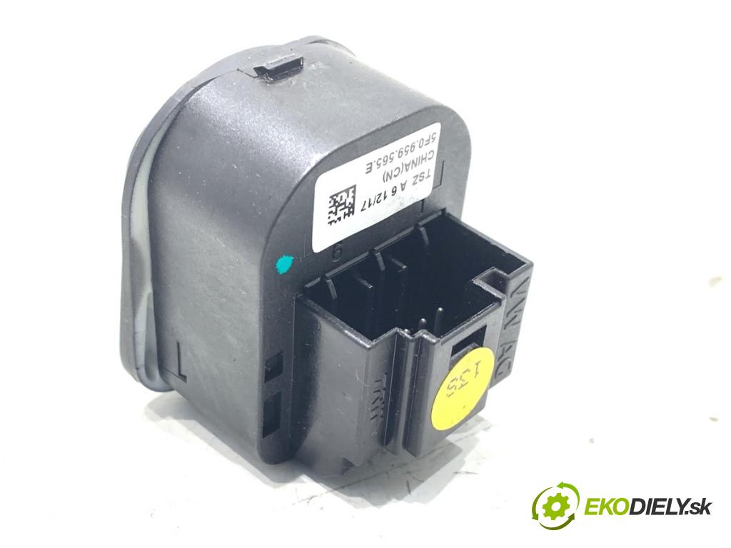 SEAT LEON III liftback 2017 132 kW 1.8 TSI 1798 přepínač nastavení zpětných zrcátek 5F0959565E (Páčky pod volantem)