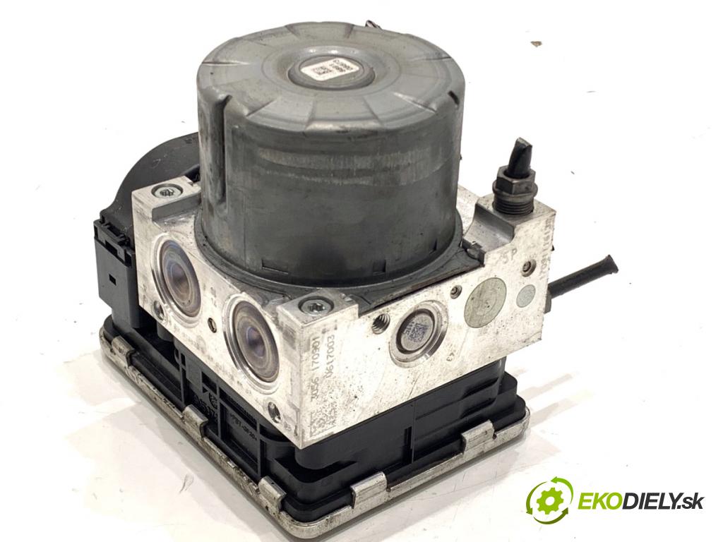 SEAT LEON III liftback 2017 132 kW 1.8 TSI 1798 Pumpa ABS 5Q0614517CF (Pumpa ABS)