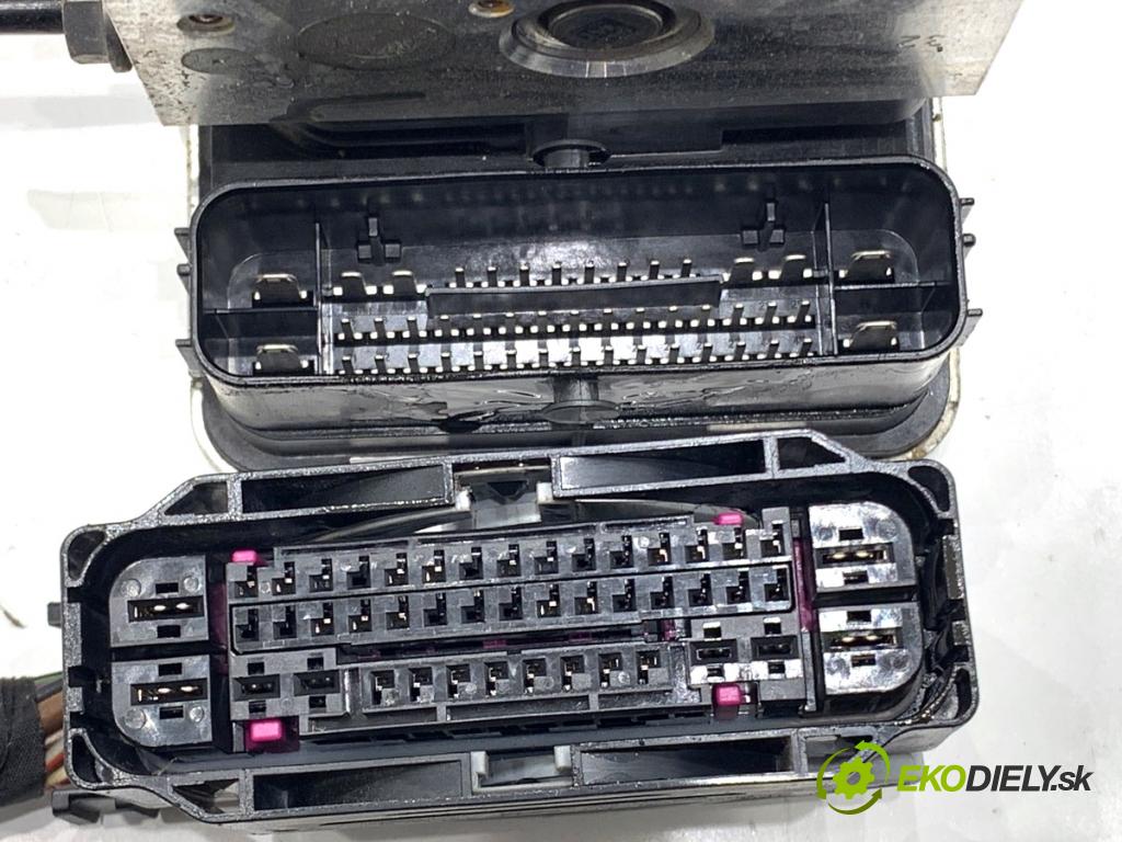 SEAT LEON III liftback 2017 132 kW 1.8 TSI 1798 Pumpa ABS 5Q0614517CF (Pumpa ABS)