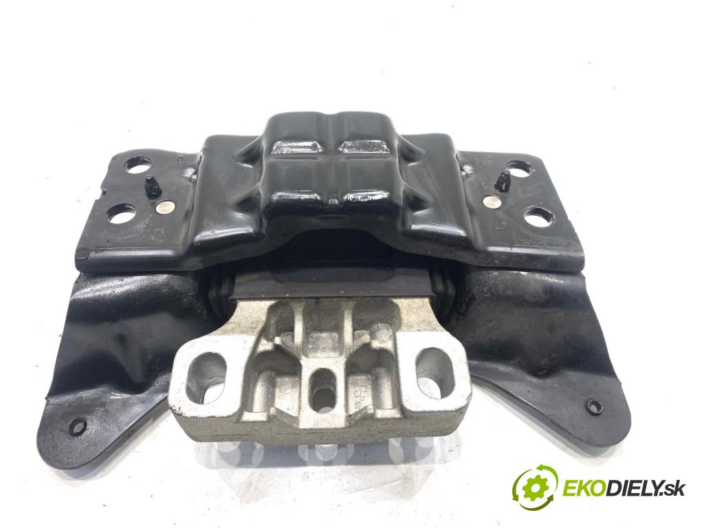 SEAT LEON III liftback 2017 132 kW 1.8 TSI 1798 AirBag Motor ľavy 5Q0199555S