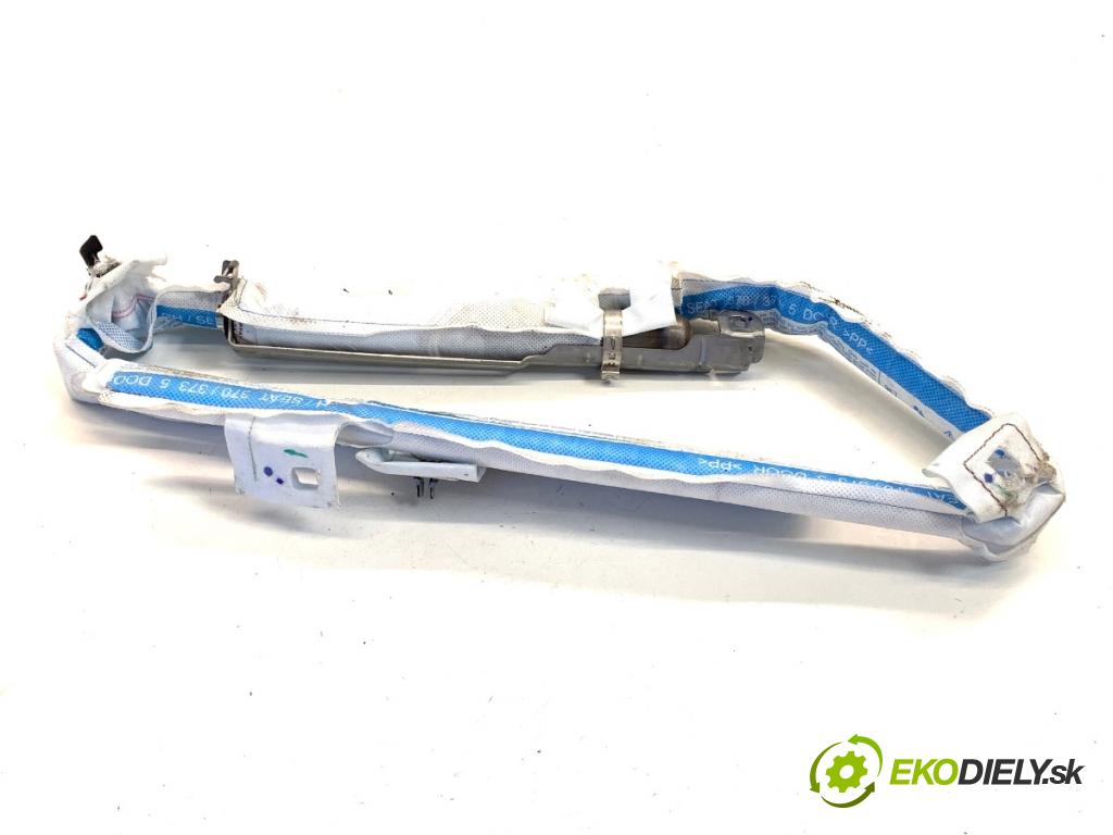 SEAT LEON III liftback 2017 132 kW 1.8 TSI 1798 stropní pravý 5F4880742