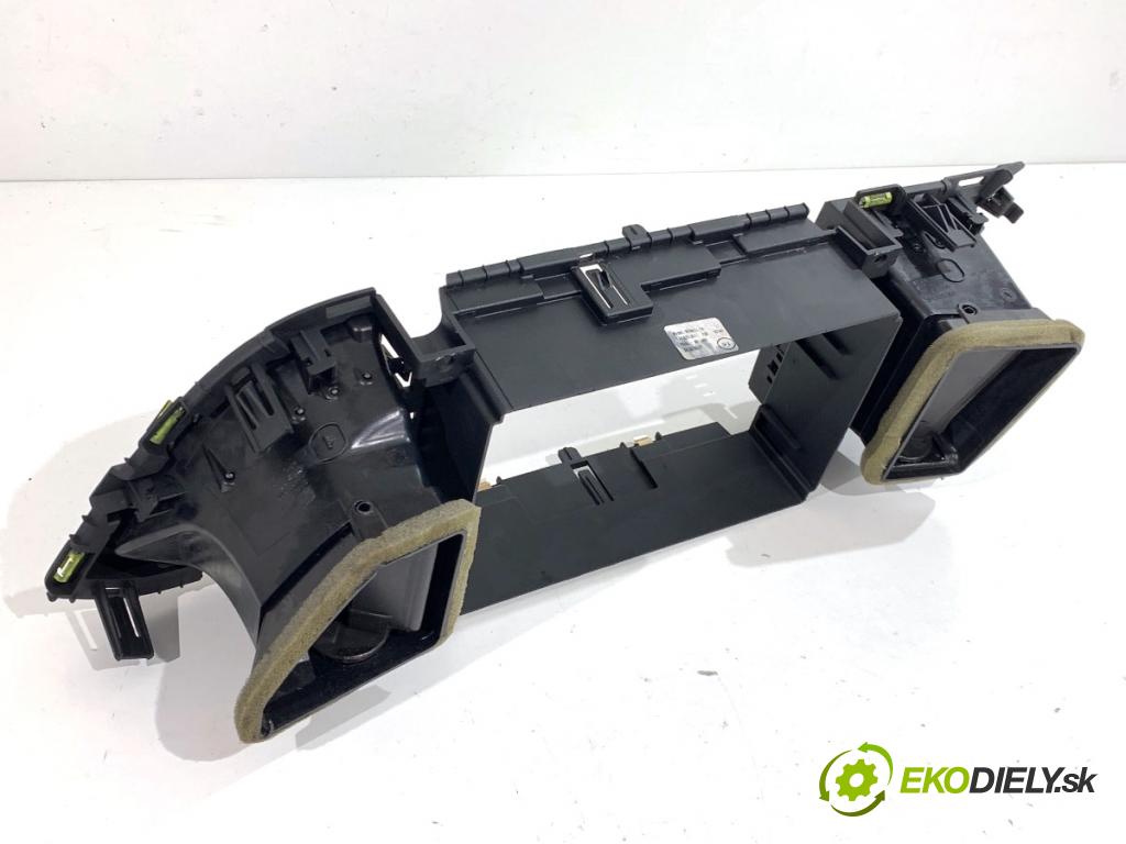 SEAT LEON III liftback 2017 132 kW 1.8 TSI 1798 mří topení přední část 5F1820951