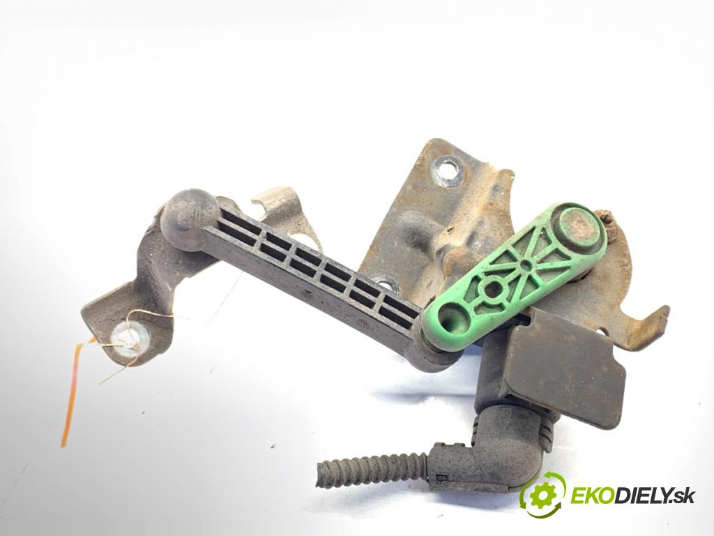 SEAT LEON III liftback 2017 132 kW 1.8 TSI 1798 Snímač XENON zad ľavy 5Q0512521J