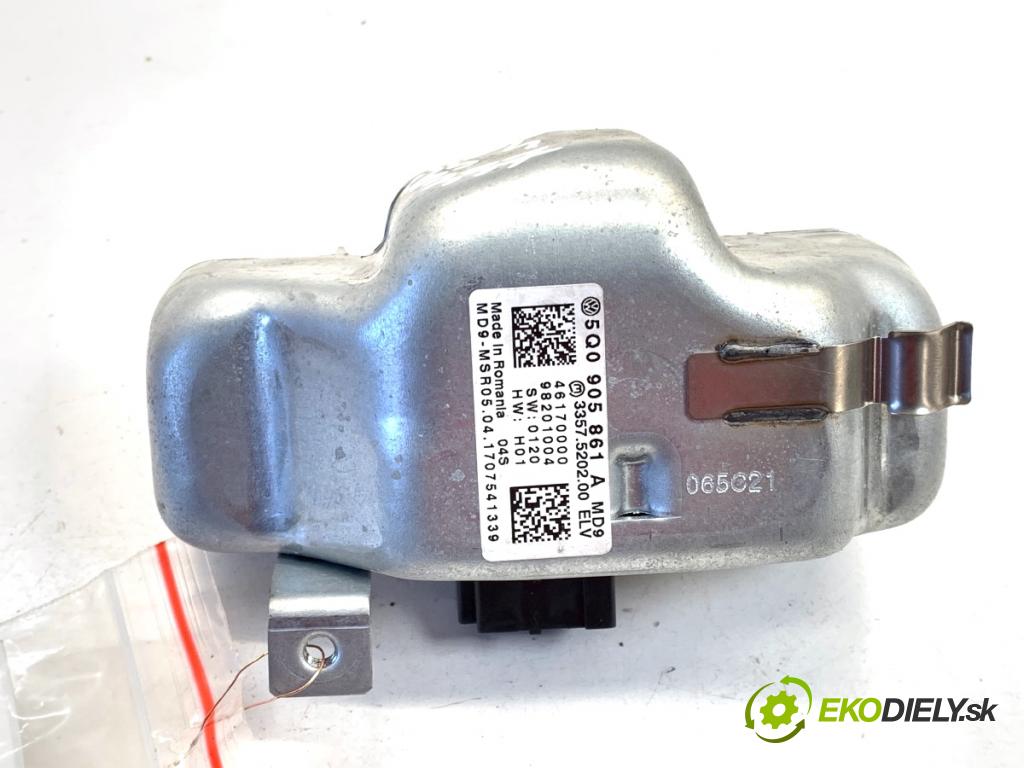 SEAT LEON III liftback 2017 132 kW 1.8 TSI 1798 blokáda volantu 5Q0905861A (Řízení ostatní)