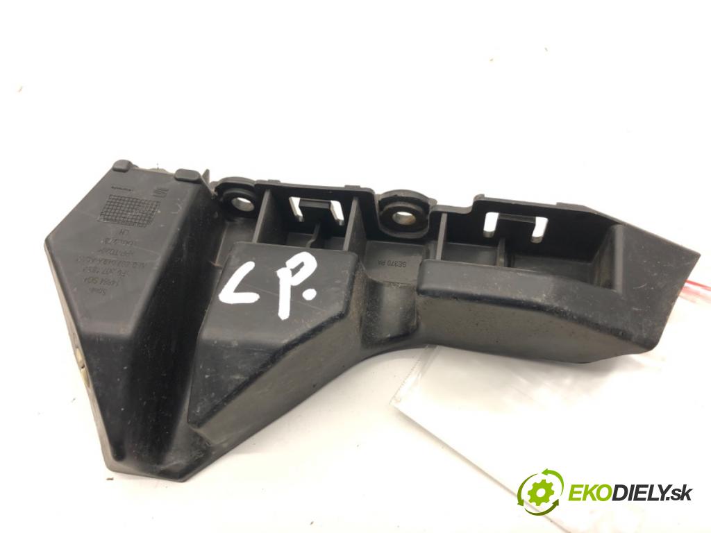 SEAT LEON III liftback 2017 132 kW 1.8 TSI 1798 Úchyt nárazníka ľavy predný 5F0807183A