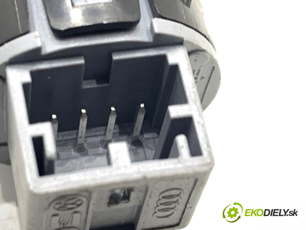 SEAT LEON III liftback 2017 132 kW 1.8 TSI 1798 vypínač ZAPALOVÁNÍ: START/STOP 575959839A