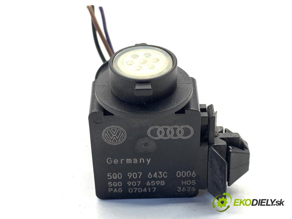 SEAT LEON III liftback 2017 132 kW 1.8 TSI 1798 snímač KVALITNÍ: vzduchu 5Q0907643C