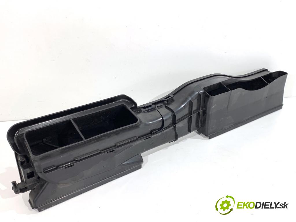 SEAT LEON III liftback 2017 132 kW 1.8 TSI 1798 volant vzduchu 5Q0129254B