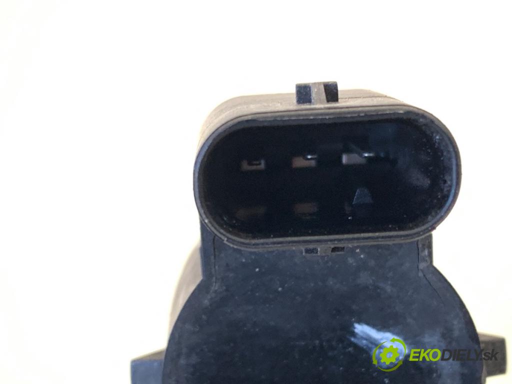 SEAT LEON III liftback 2017 132 kW 1.8 TSI 1798 snímač PDC 5Q0919275C