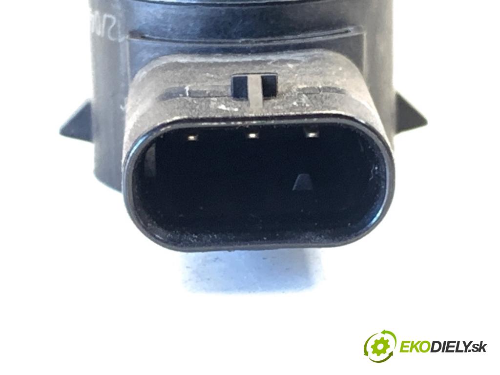 SEAT LEON III liftback 2017 132 kW 1.8 TSI 1798 snímač PDC 5Q0919275B