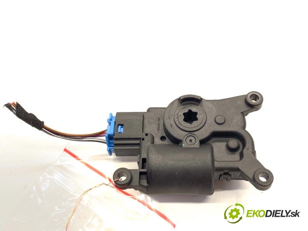 SEAT LEON III liftback 2017 132 kW 1.8 TSI 1798 motor topení 5Q0907511A