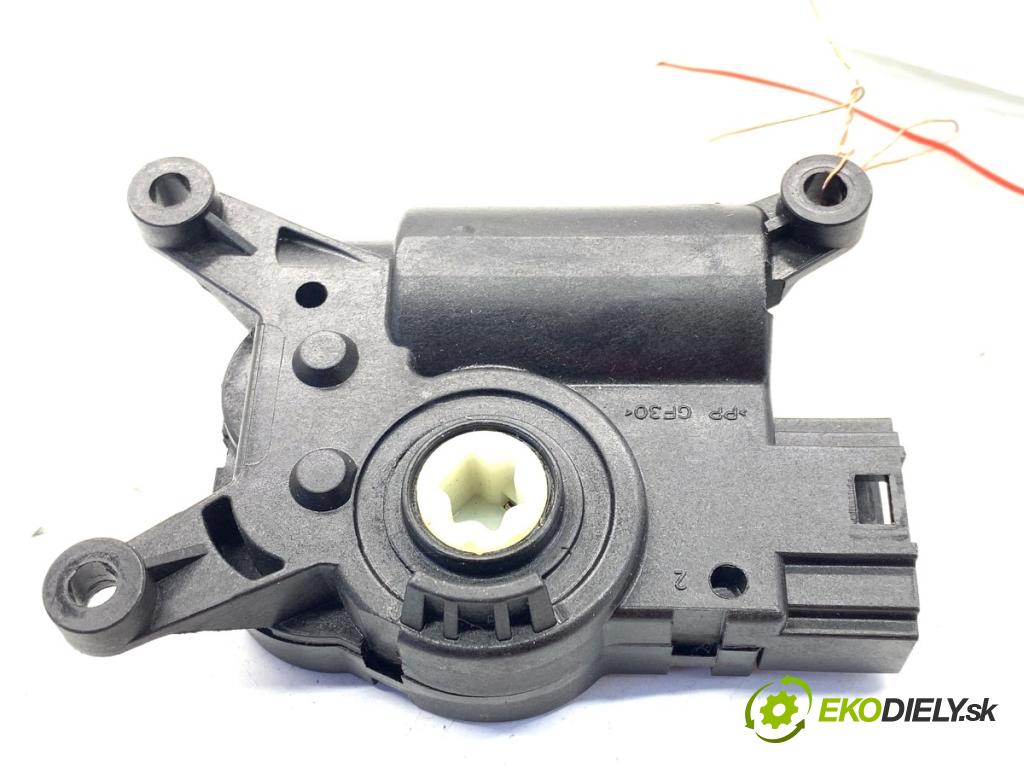 SEAT LEON III liftback 2017 132 kW 1.8 TSI 1798 motor topení 5Q0907511K