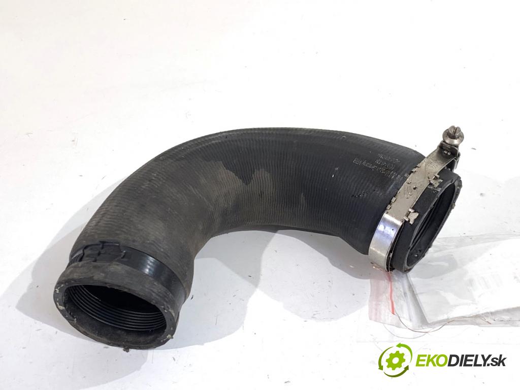 SEAT LEON III liftback 2017 132 kW 1.8 TSI 1798 Rúra vzduchu 5Q0145834