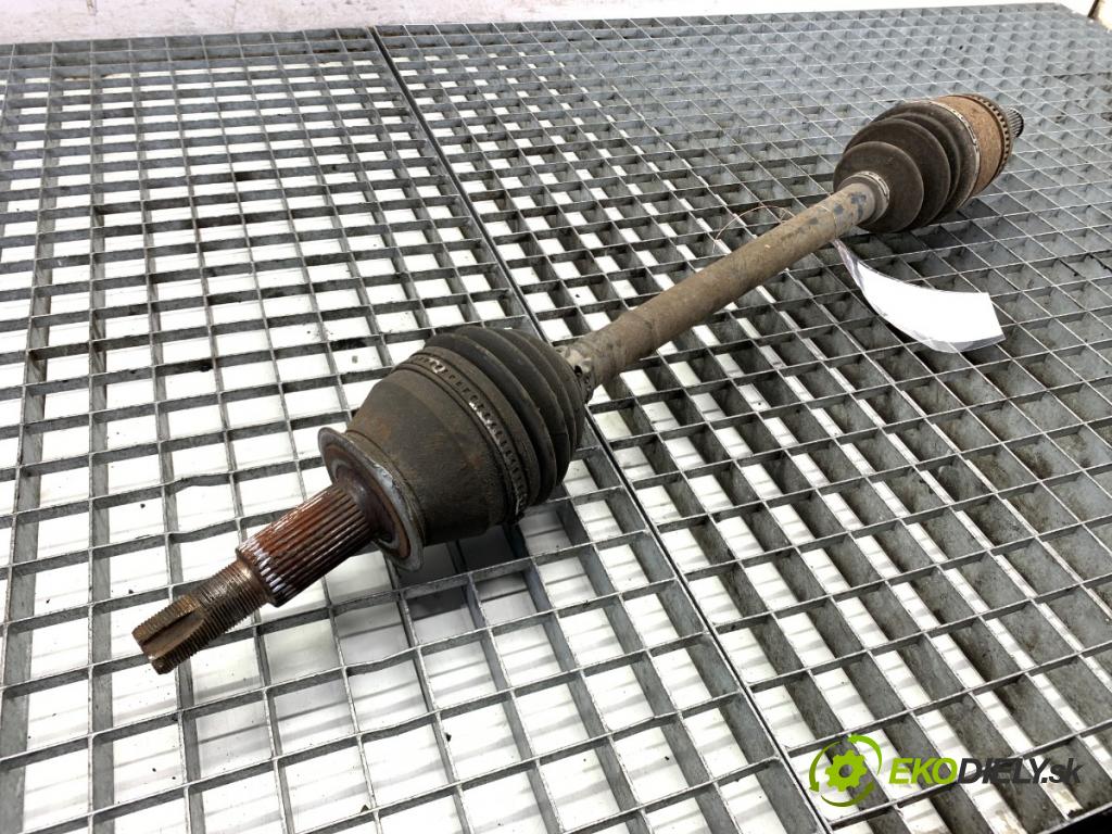 INFINITI Q50 sedan 2014 268 kW 50 Hybrid AWD 3498 Poloos pravy zad