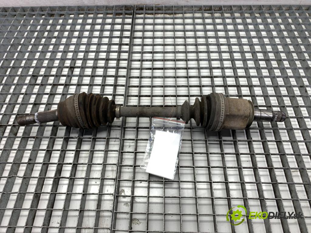 INFINITI Q50 sedan 2014 268 kW 50 Hybrid AWD 3498 poloos pravý přední část 