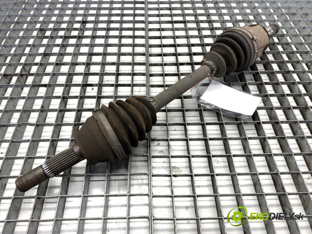 INFINITI Q50 sedan 2014 268 kW 50 Hybrid AWD 3498 poloos pravý přední část