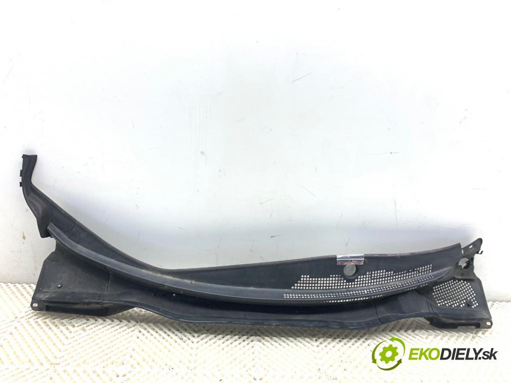 HONDA CR-V IV SUV 2016 118 kW 1.6 i-DTEC 4WD (RE6) 1597 torpédo plast pod čelní okno 74202-T0A-A0 (Plast pod čelním sklem)