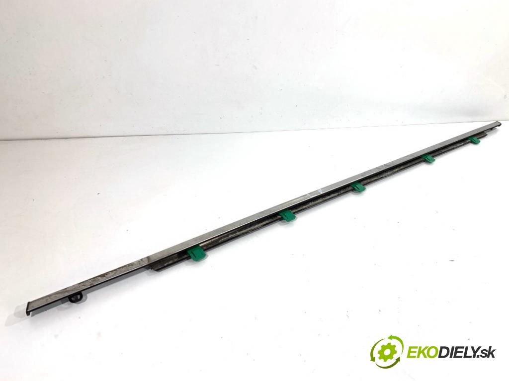 HONDA CR-V IV SUV 2016 118 kW 1.6 i-DTEC 4WD (RE6) 1597 lišta Sbírání: přední část levý