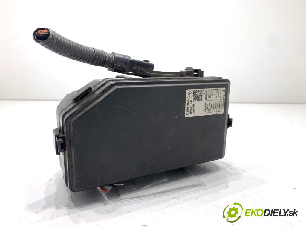 HONDA CR-V IV SUV 2016 118 kW 1.6 i-DTEC 4WD (RE6) 1597 skříňka poistková  (Pojistková skříňka)