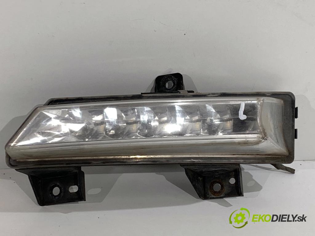 RENAULT MEGANE III liftback 2015 70 kW 1.5 dCi (BZ1G, BZ1W, BZ0R) 1461 Svetlo DRL: ľavy predný 266055020R