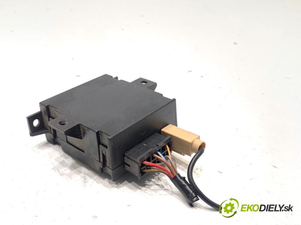 HONDA CR-V IV SUV 2016 118 kW 1.6 i-DTEC 4WD (RE6) 1597 modul Webasto 221000341900