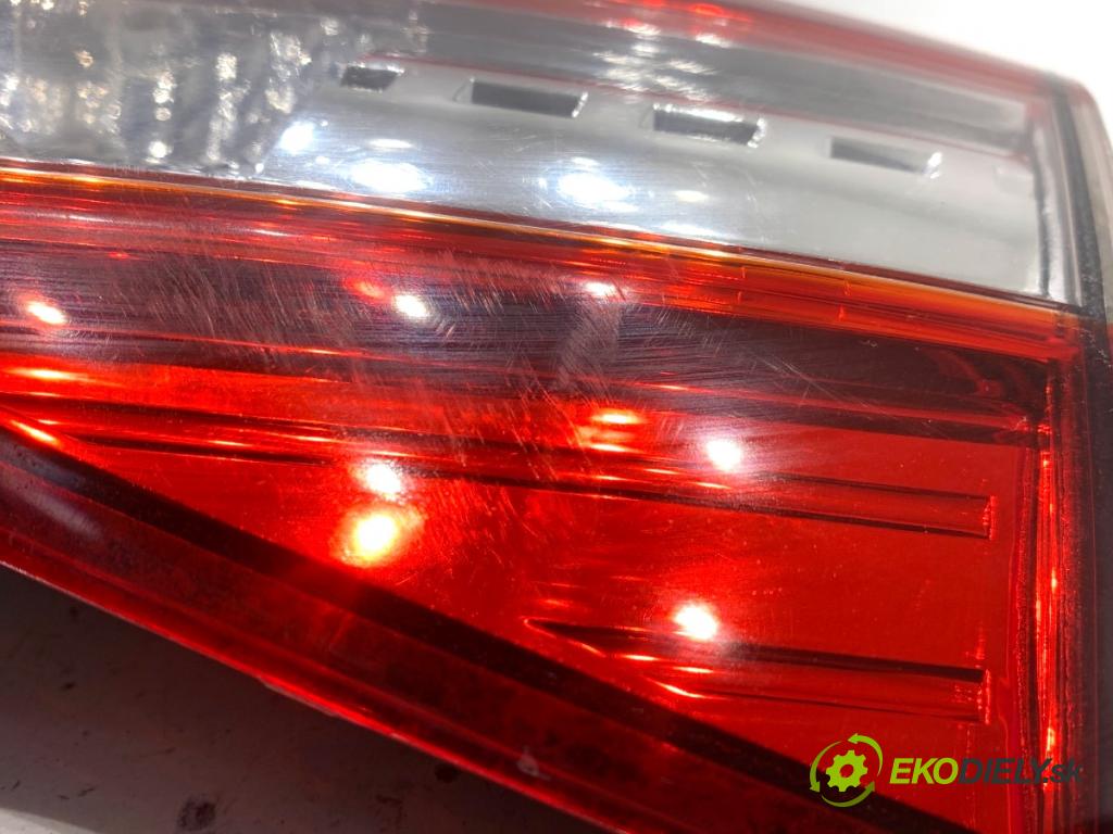 RENAULT KOLEOS I SUV 2012 110 kW 2.0 dCi (HY0K) 1995 světlo zadní část pravá vnitřní 26550-JY05A (Klika dveří ostatní)