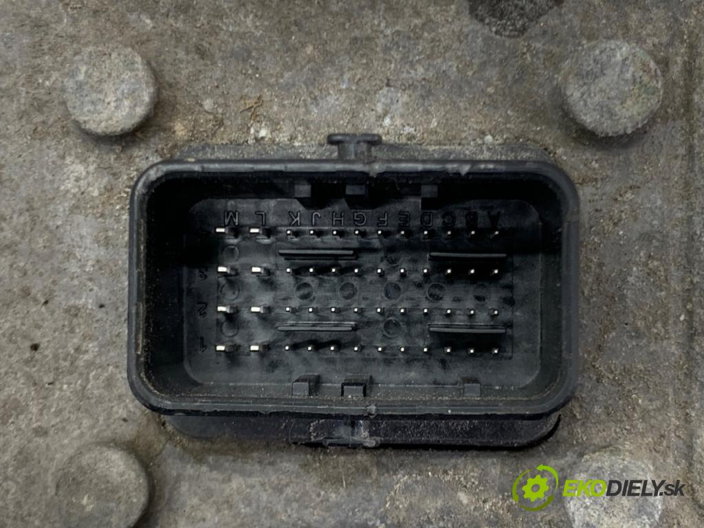 INFINITI Q50 sedan 2014 268 kW 50 Hybrid AWD 3498 INVERTOR: INVERTOR: 291A04GA0A