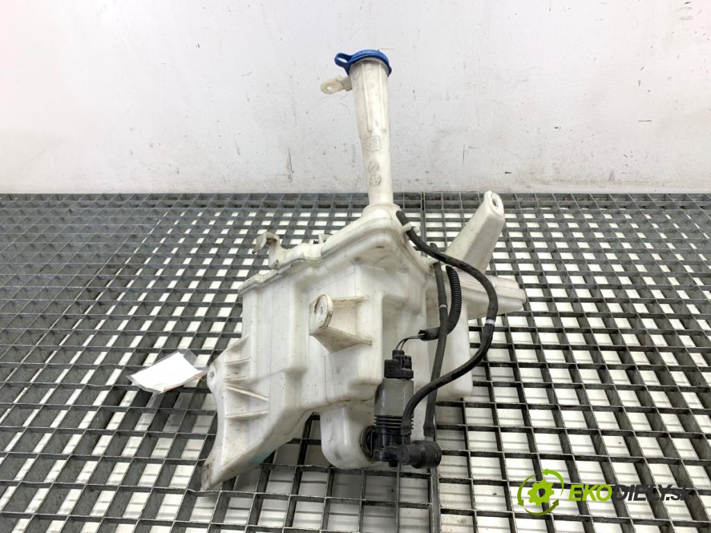 TOYOTA AURIS II liftback 2017 73 kW 1.8 Hybrid (ZWE186_) 1798 Nádržka ostrekovačov 85310-02490