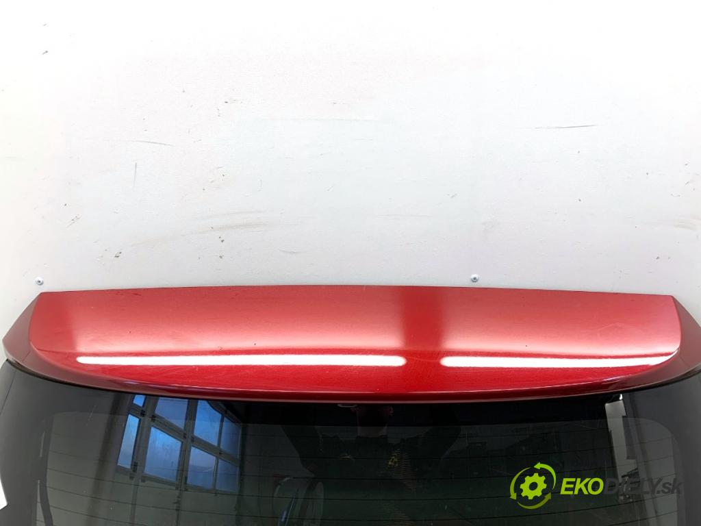 TOYOTA AURIS II liftback 2017 73 kW 1.8 Hybrid (ZWE186_) 1798 kapota zad 3T3