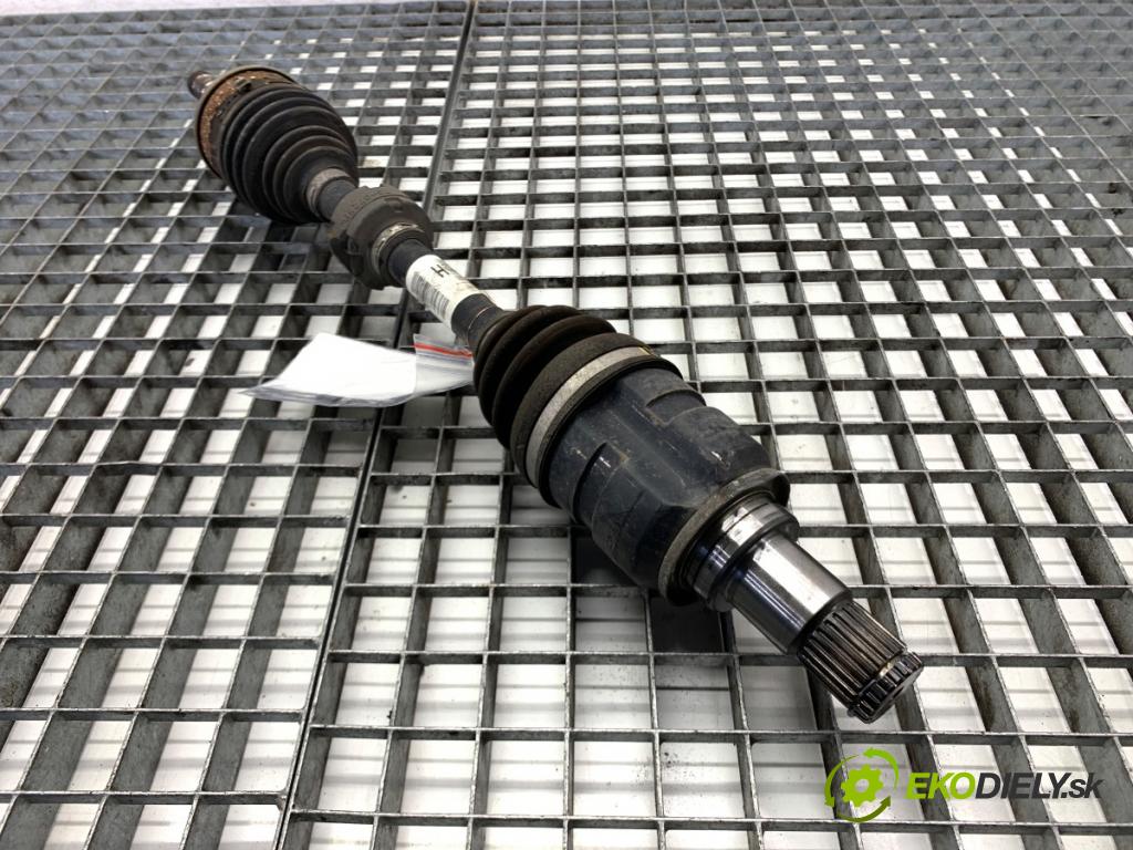 TOYOTA AURIS I liftback 2017 73 kW 1.8 Hybrid (ZWE150_) 1798 poloos levý přední část 4342002A60C