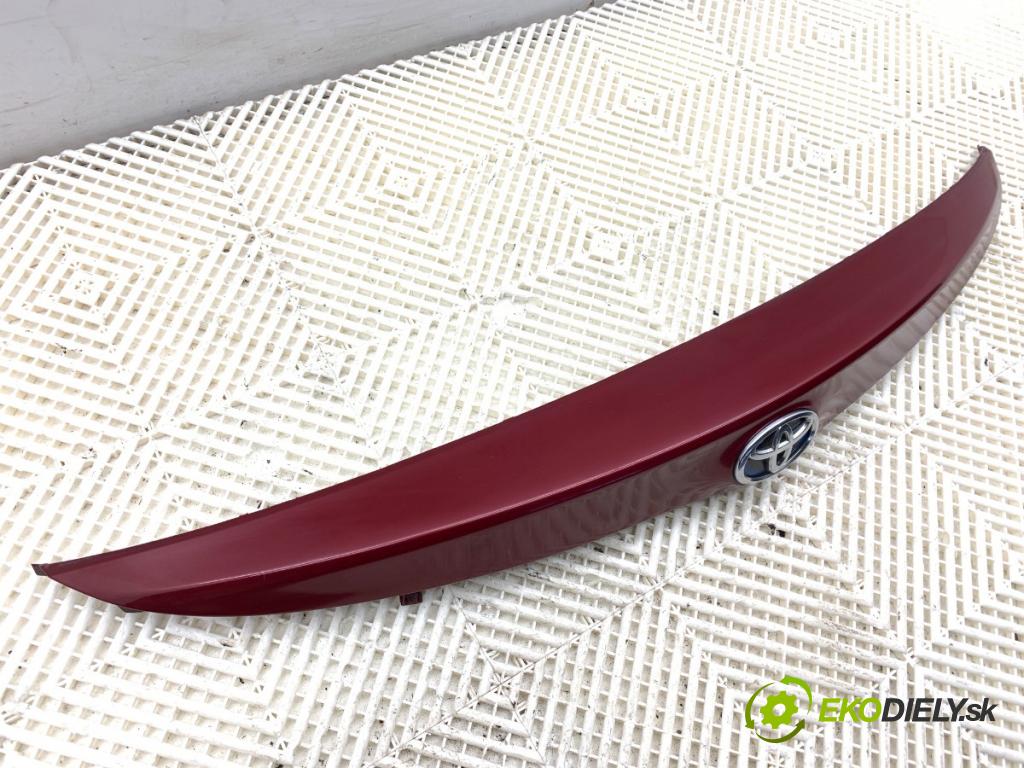 TOYOTA AURIS II liftback 2017 73 kW 1.8 Hybrid (ZWE186_) 1798 Lišta dverí zad